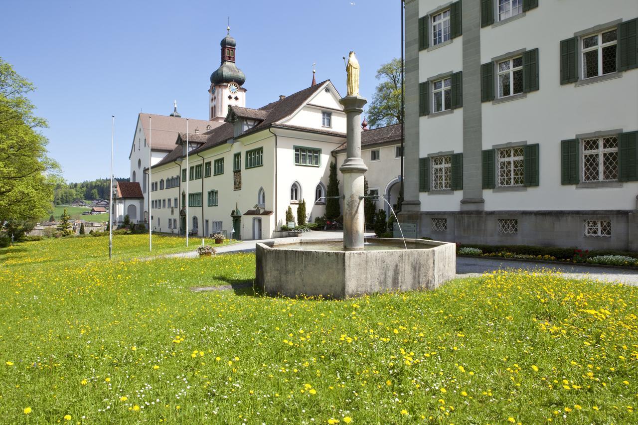 Hotel Kloster Fischingen エクステリア 写真